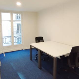 Bureau privé 12 m² 2 postes Location bureau Rue de la Terrasse Paris 75017 - photo 1